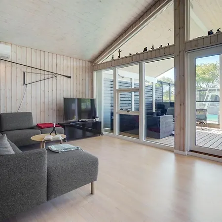 Herta - 700m From The Sea By Interhome Feriehus Hals